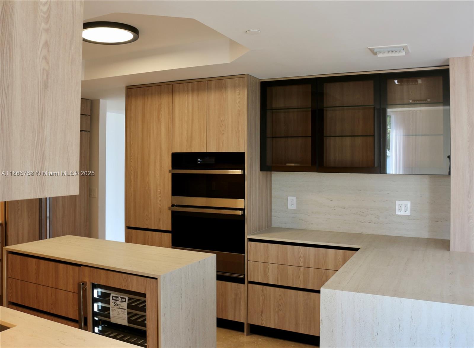 430 Grand Bay Dr # 302