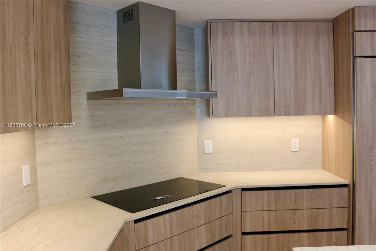 430 Grand Bay Dr # 302