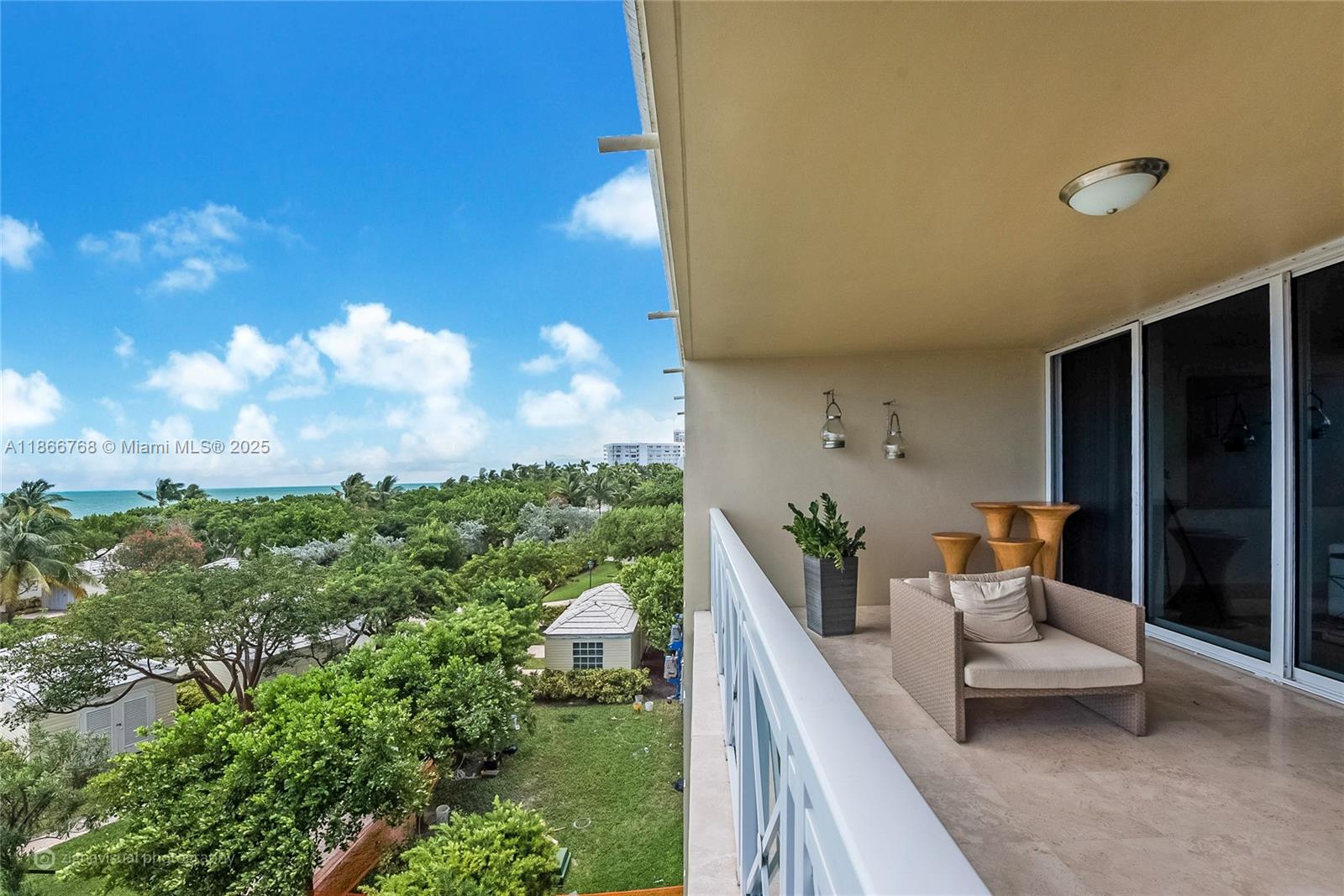 430 Grand Bay Dr # 302