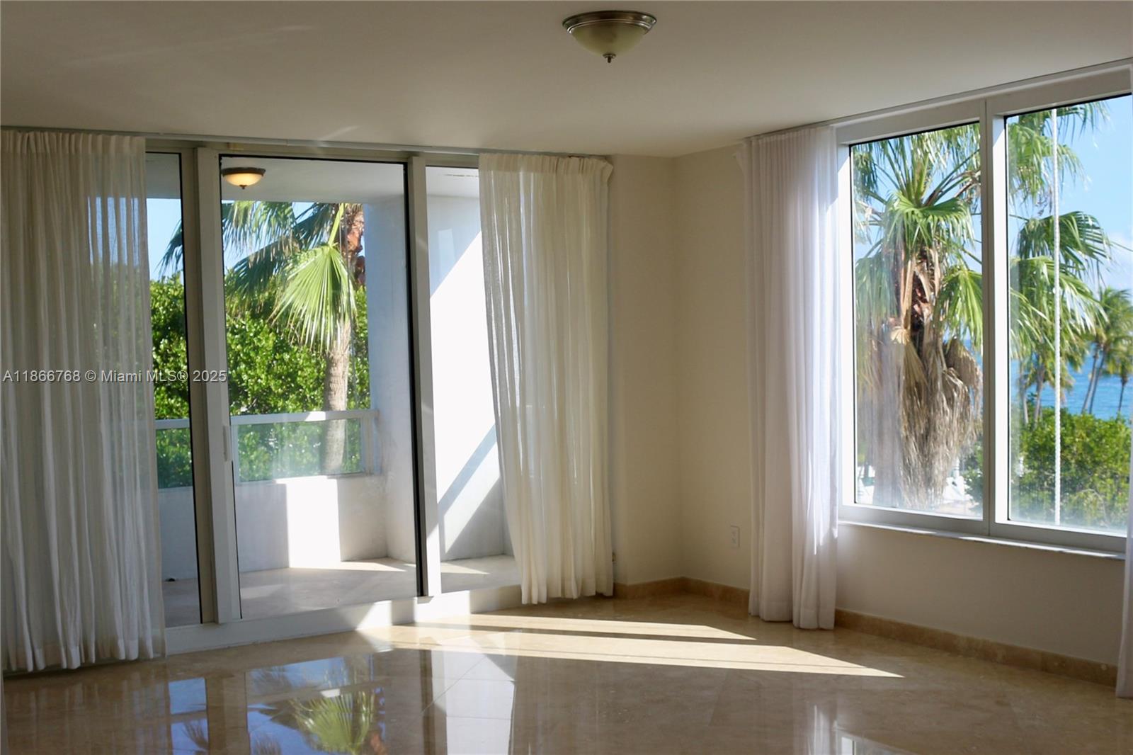 430 Grand Bay Dr # 302