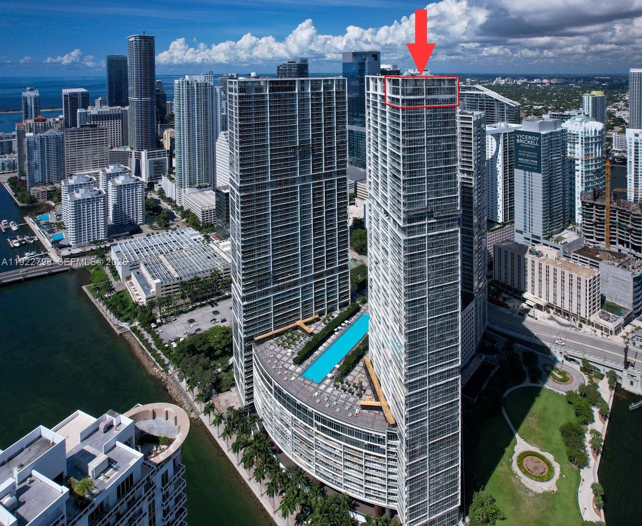 465 Brickell Ave # 5701