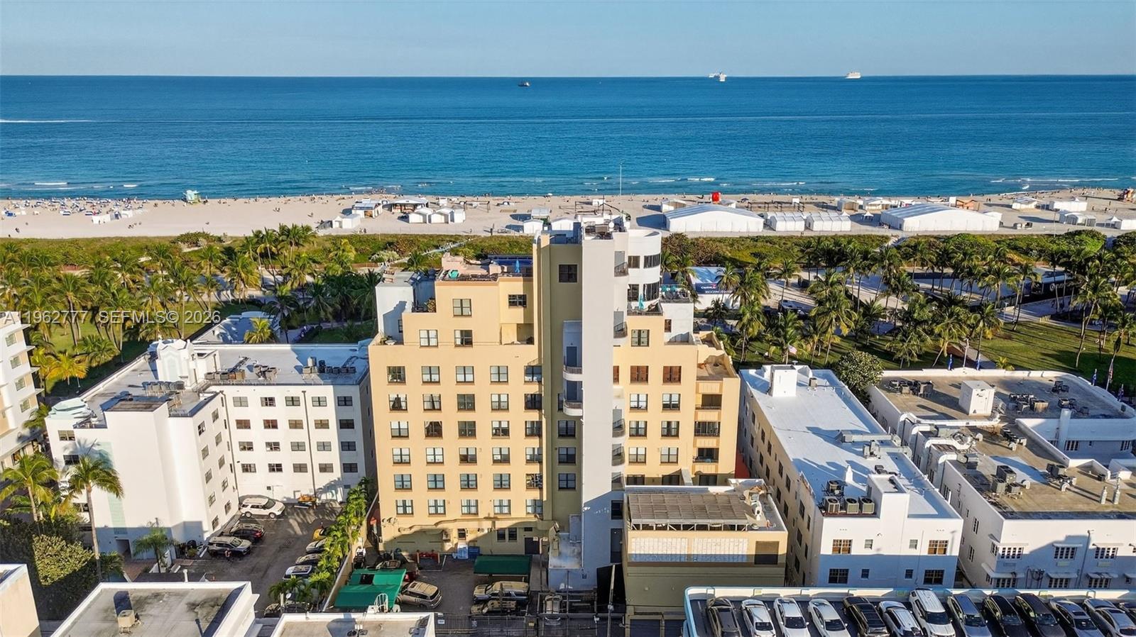 1330 Ocean Dr Unit: R7C