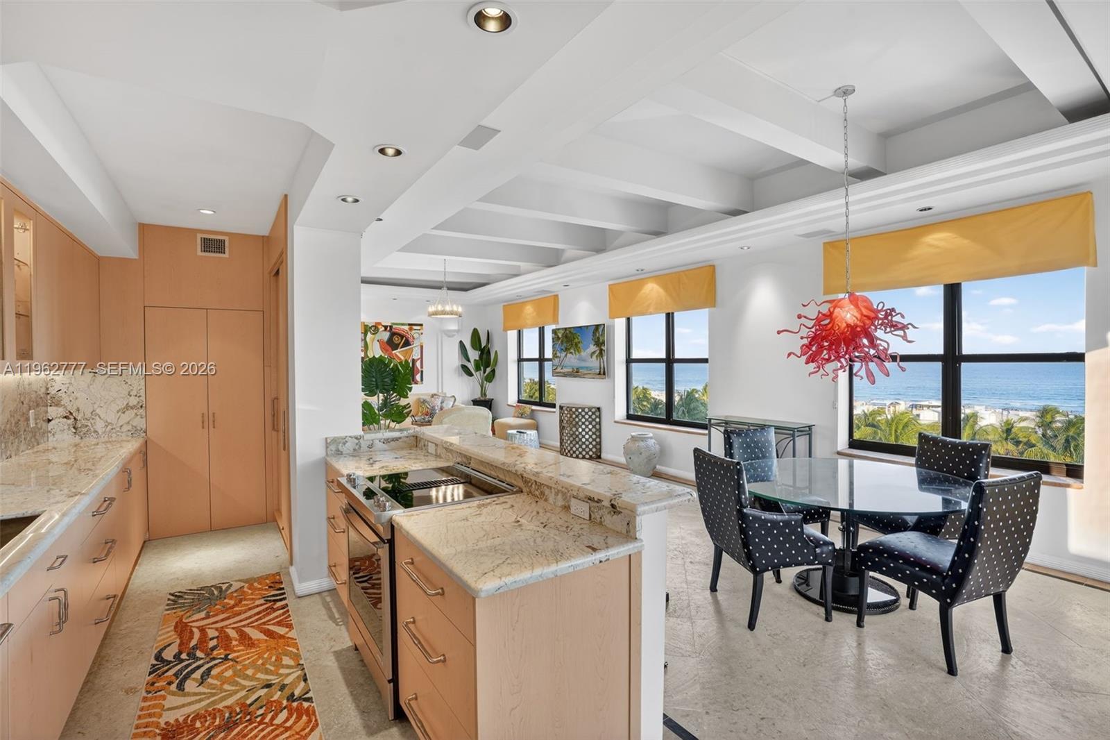 1330 Ocean Dr Unit: R7C
