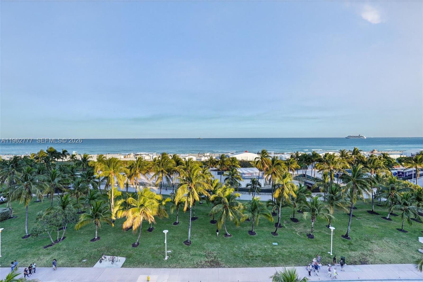 1330 Ocean Dr Unit: R7C