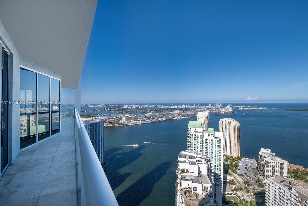 465 Brickell Ave # 5701
