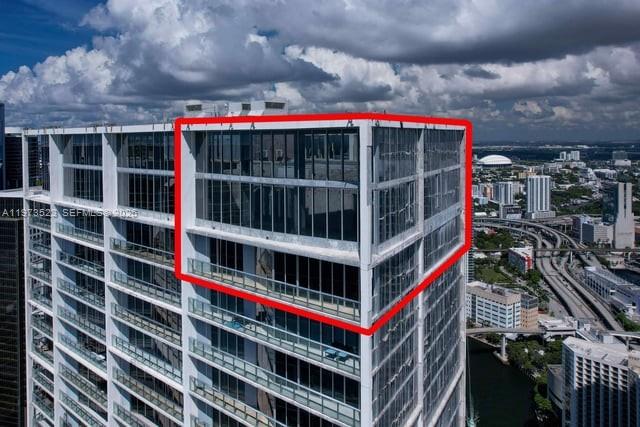 465 Brickell Ave # 5701