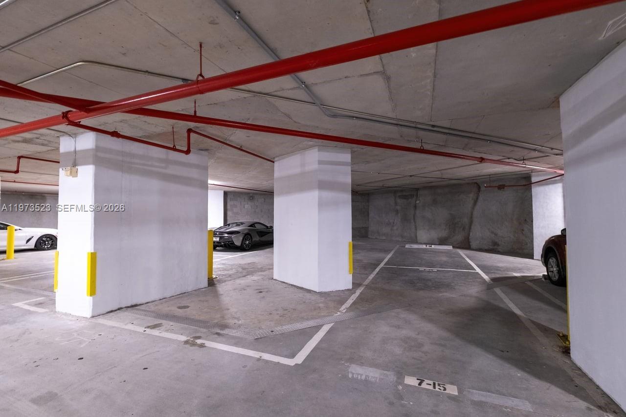 465 Brickell Ave # 5701