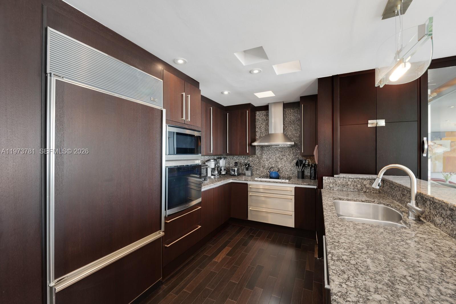 3400 SW 27th Ave # 2102