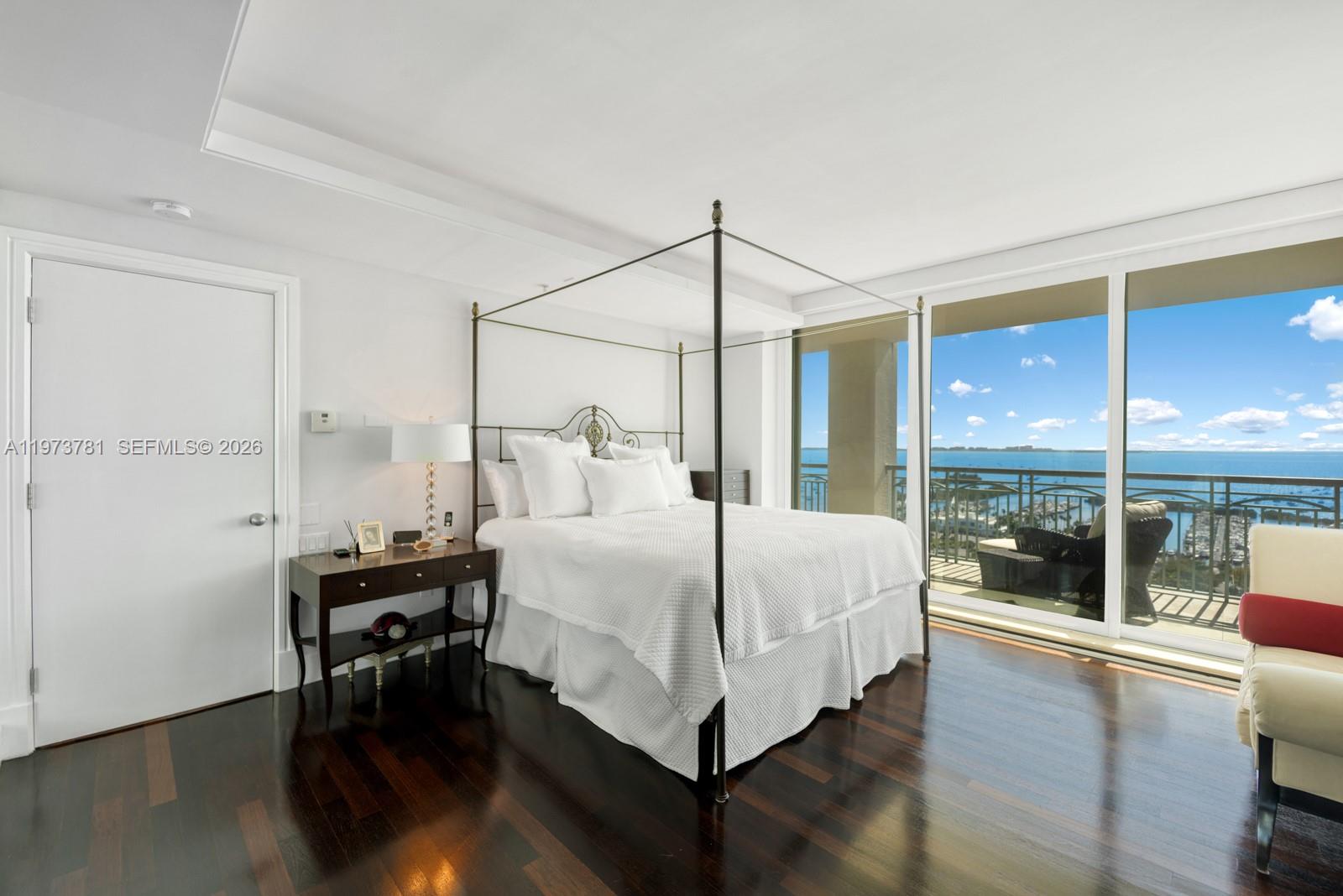 3400 SW 27th Ave # 2102