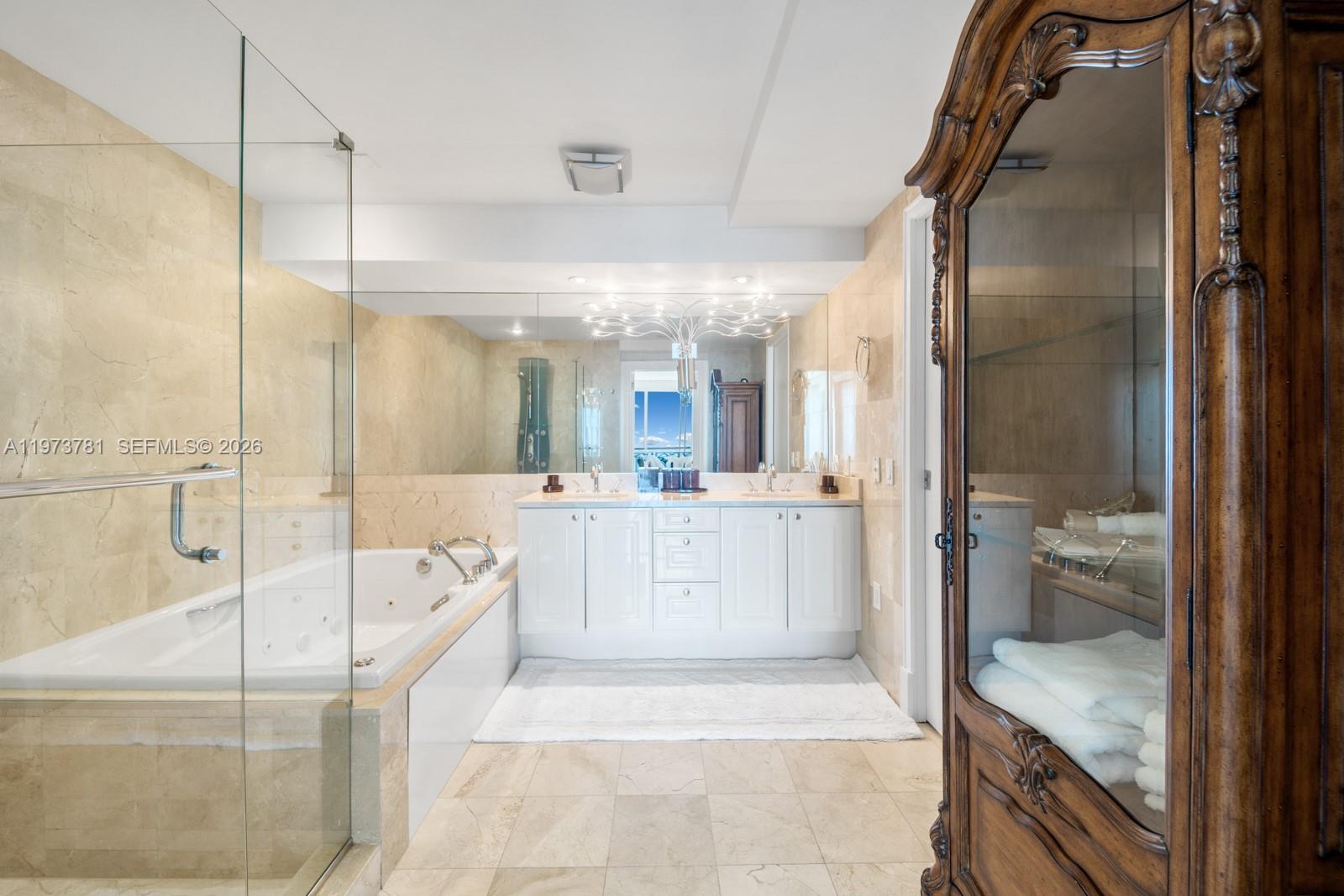 3400 SW 27th Ave # 2102