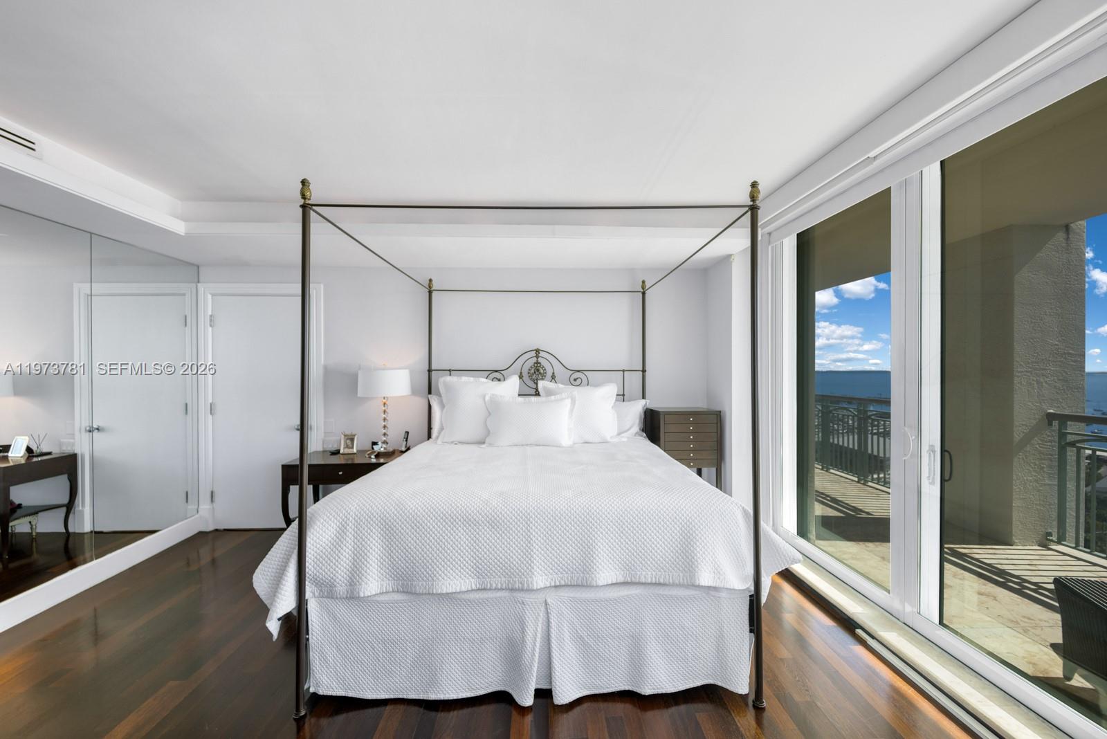 3400 SW 27th Ave # 2102