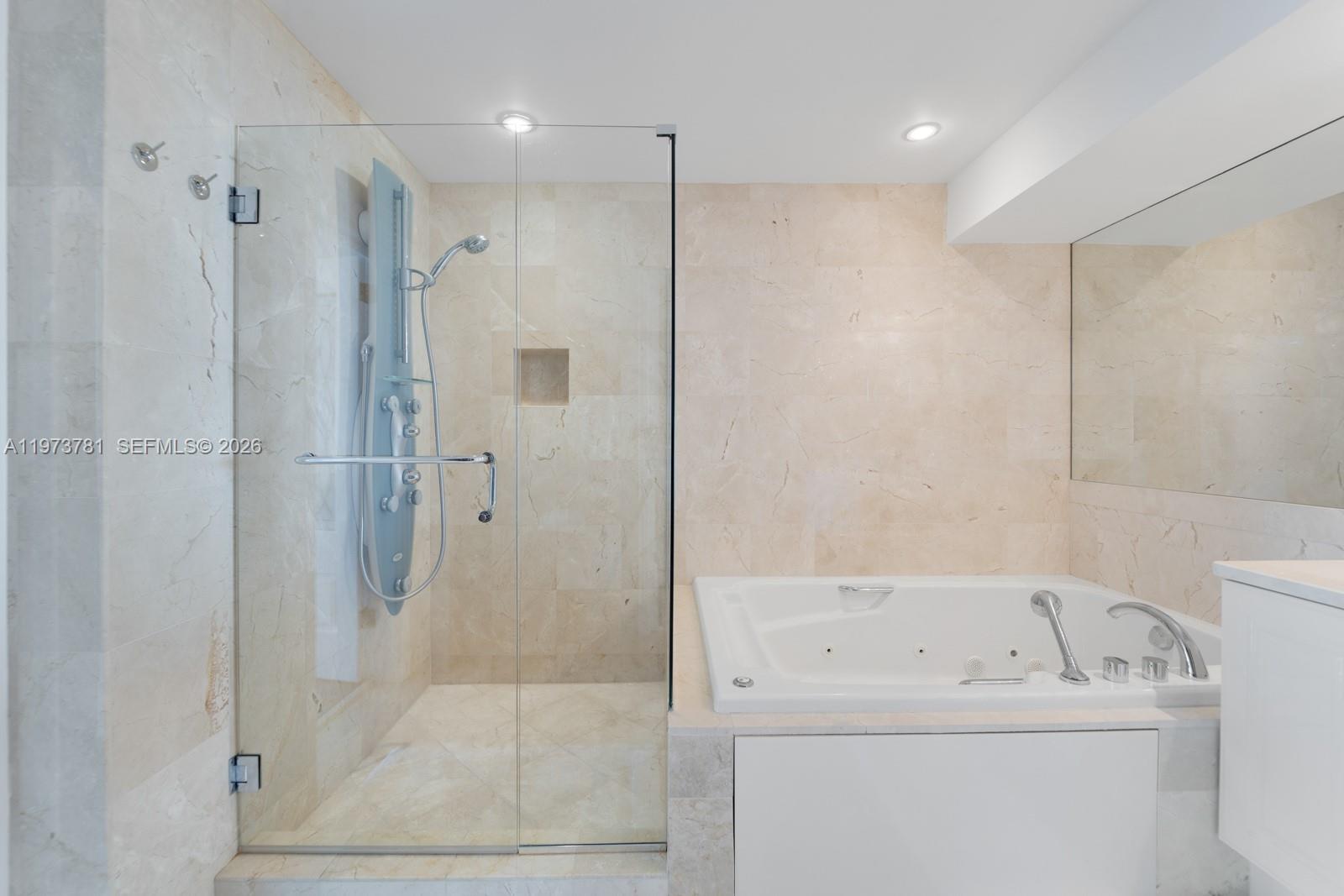 3400 SW 27th Ave # 2102