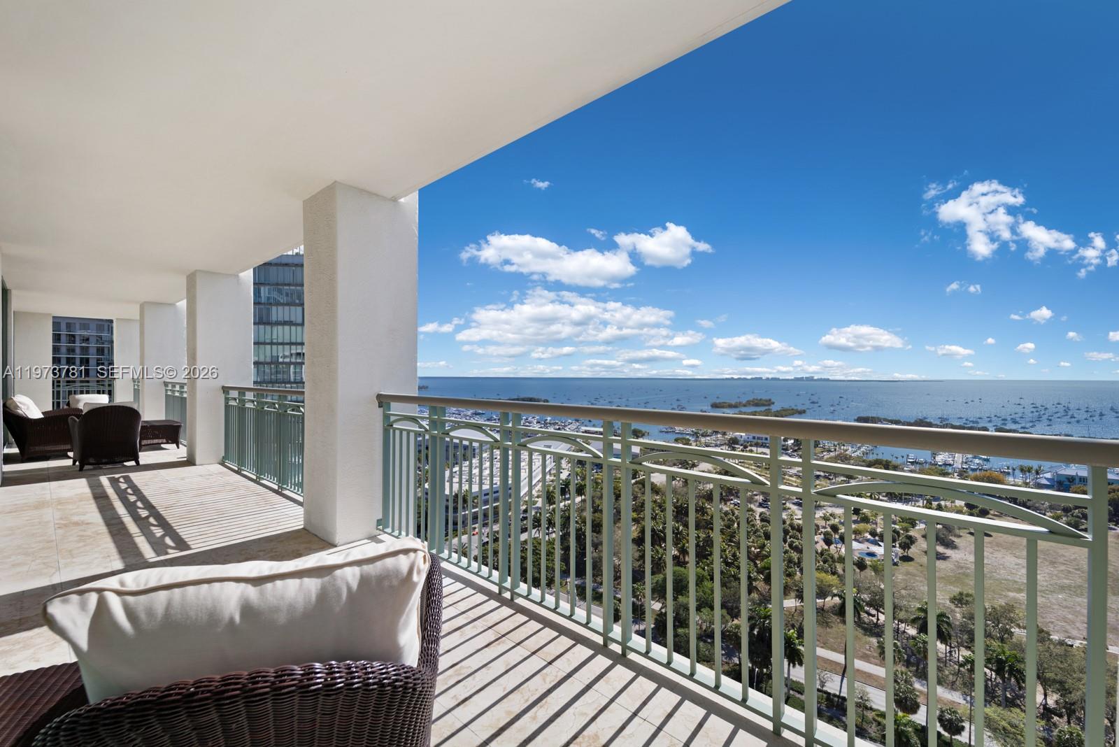 3400 SW 27th Ave # 2102