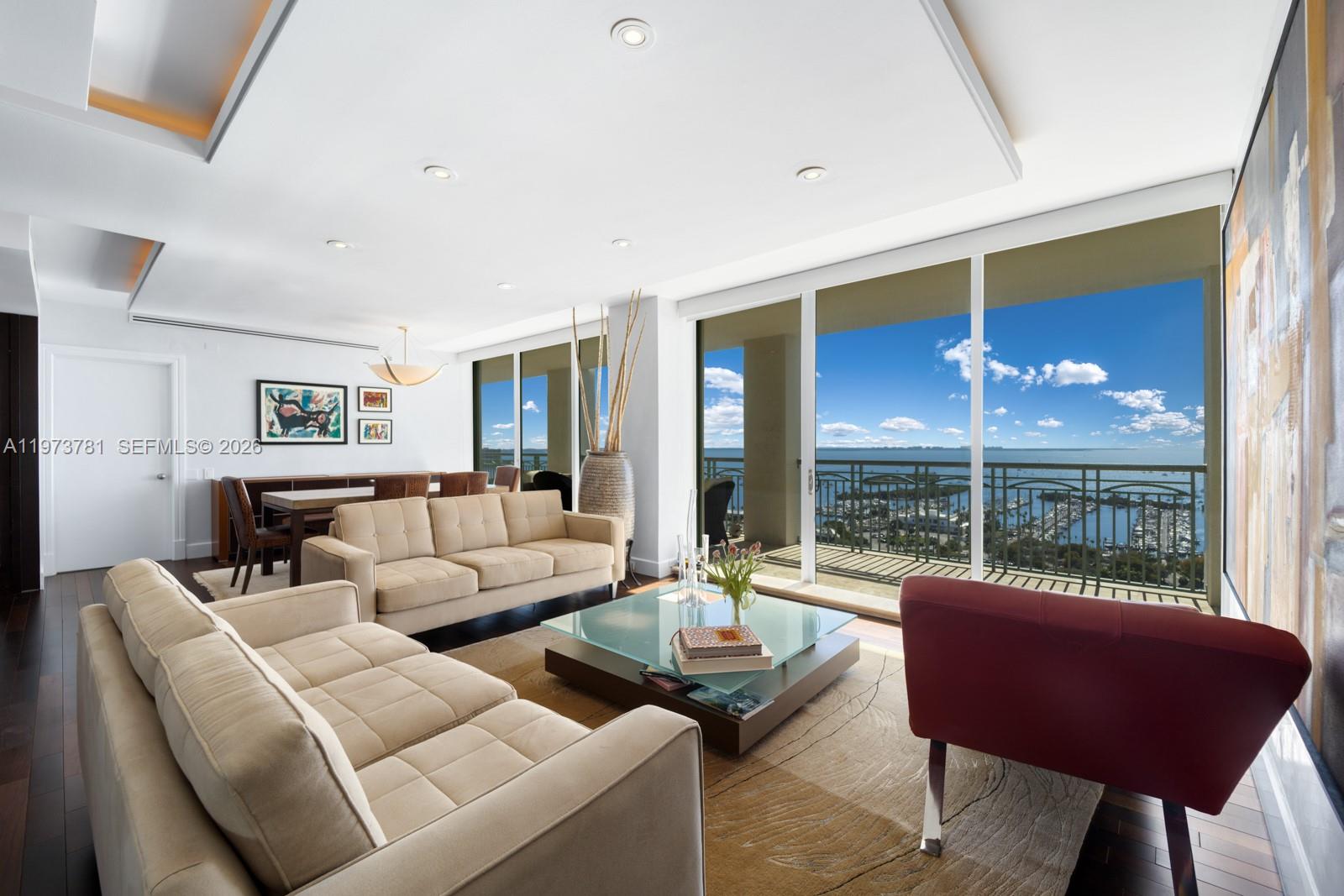 3400 SW 27th Ave # 2102