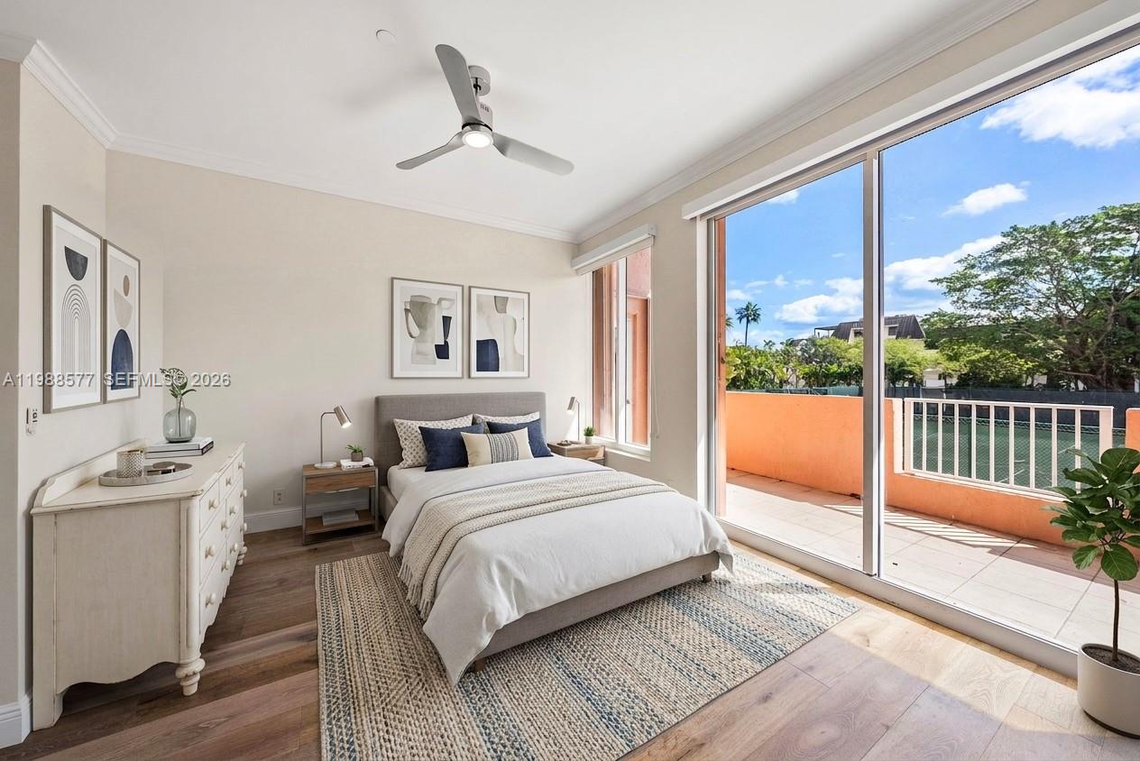10 Edgewater Dr Unit: Lanai South