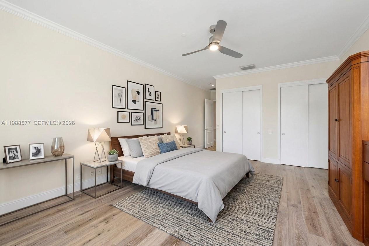 10 Edgewater Dr Unit: Lanai South