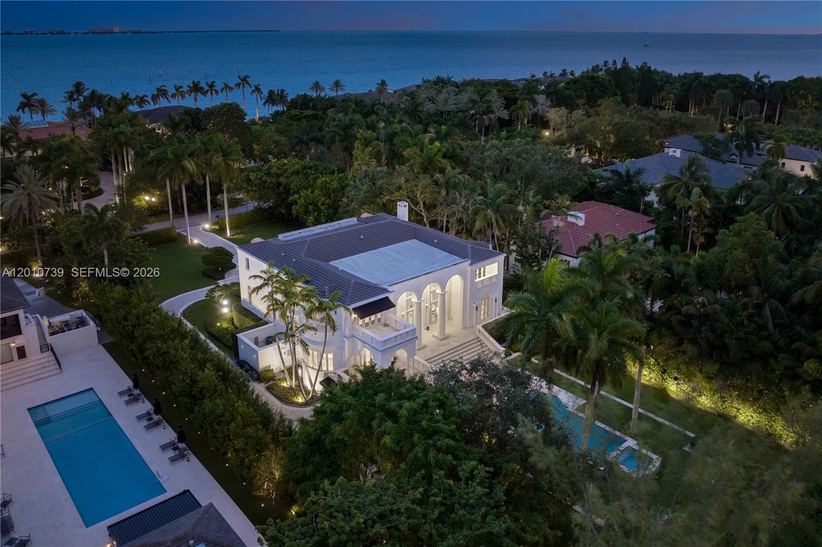 26 Tahiti Beach Island Rd