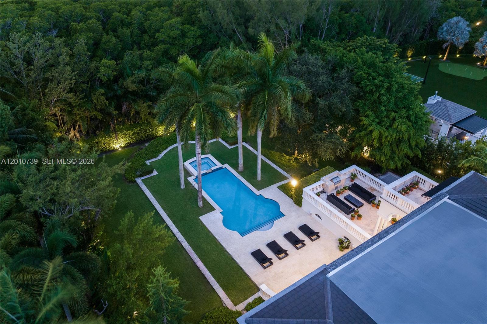 26 Tahiti Beach Island Rd