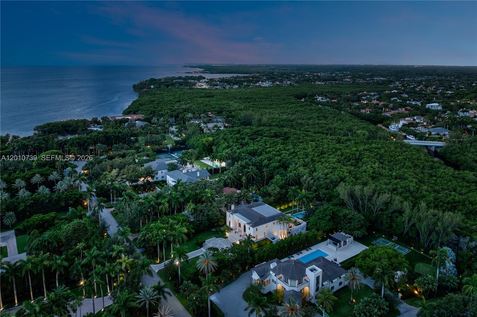 26 Tahiti Beach Island Rd