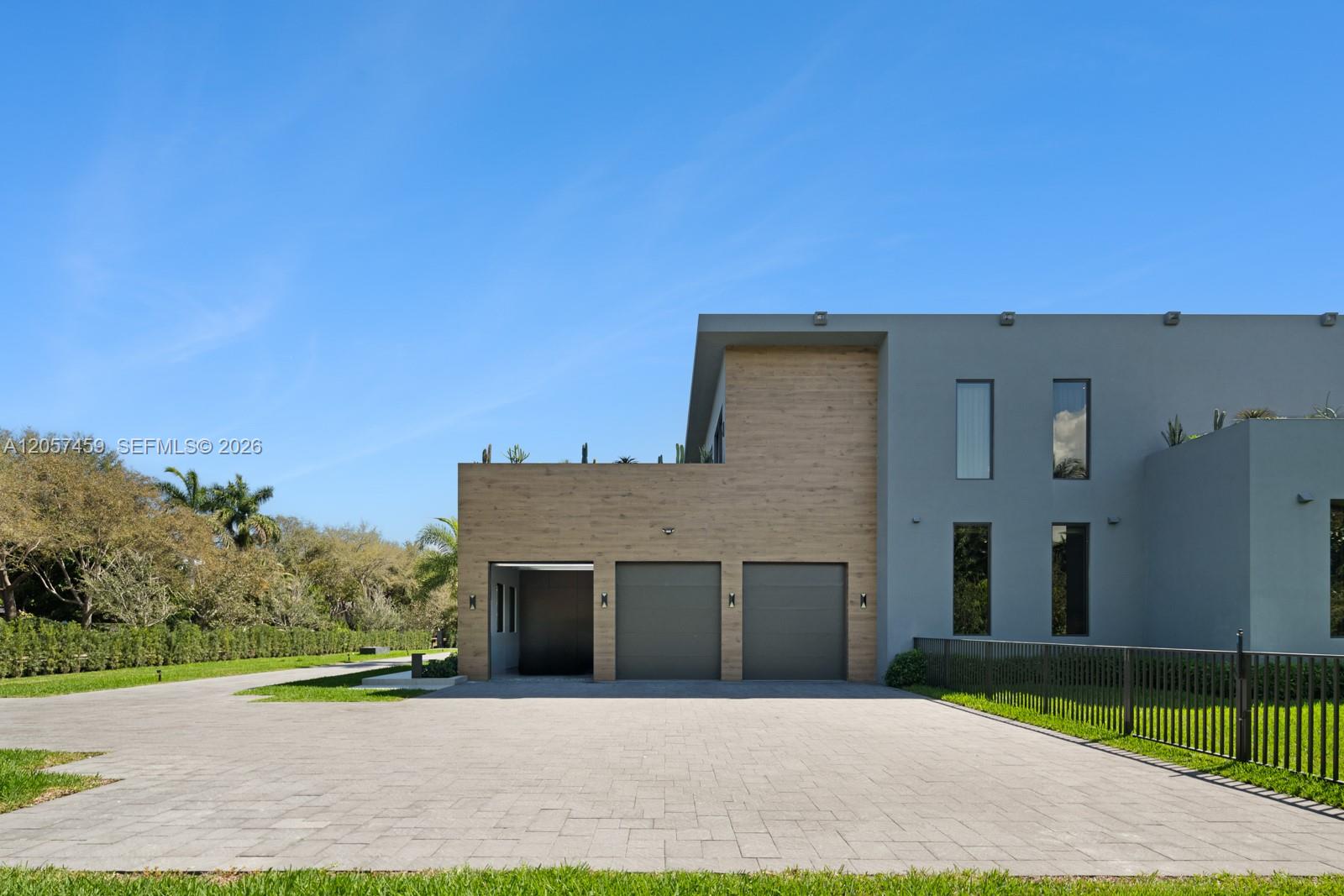 5900 SW 129th Ter
