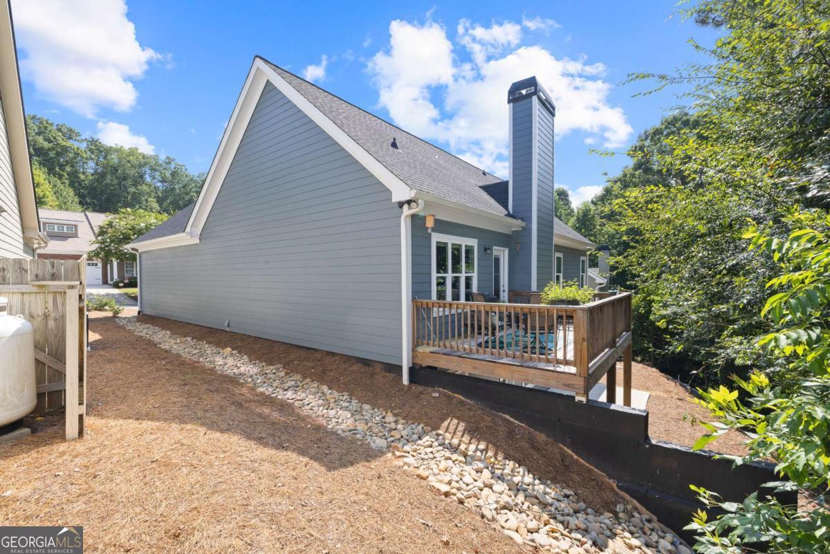 220 Meredith Ridge Road