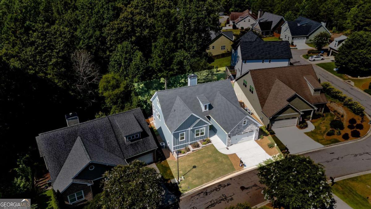 220 Meredith Ridge Road
