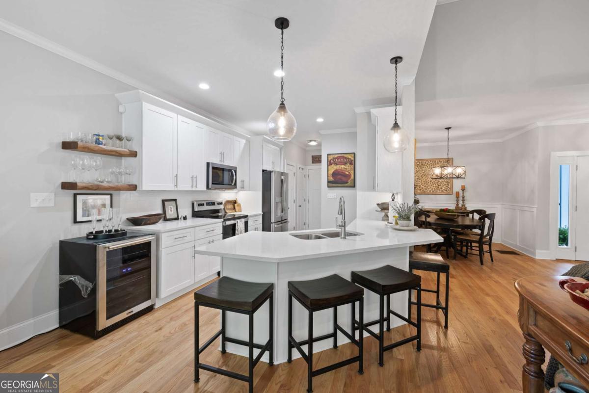 220 Meredith Ridge Road
