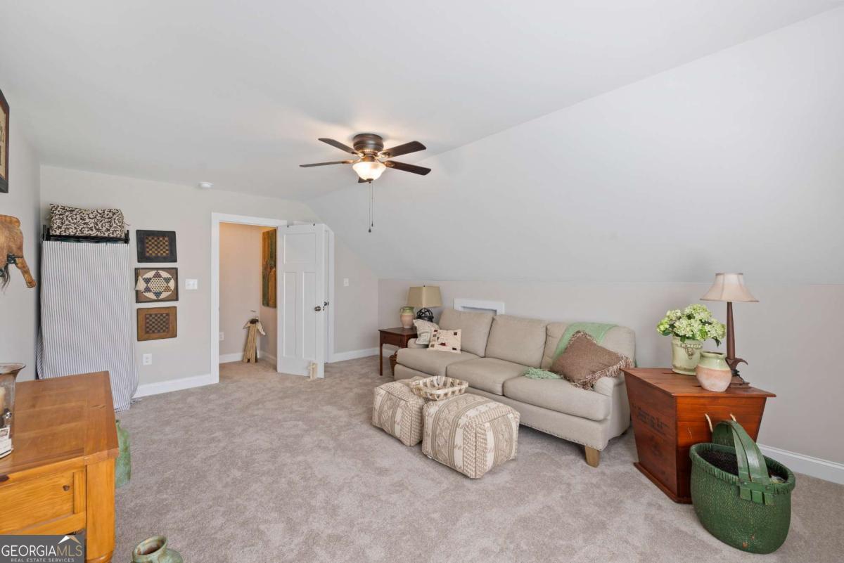 220 Meredith Ridge Road