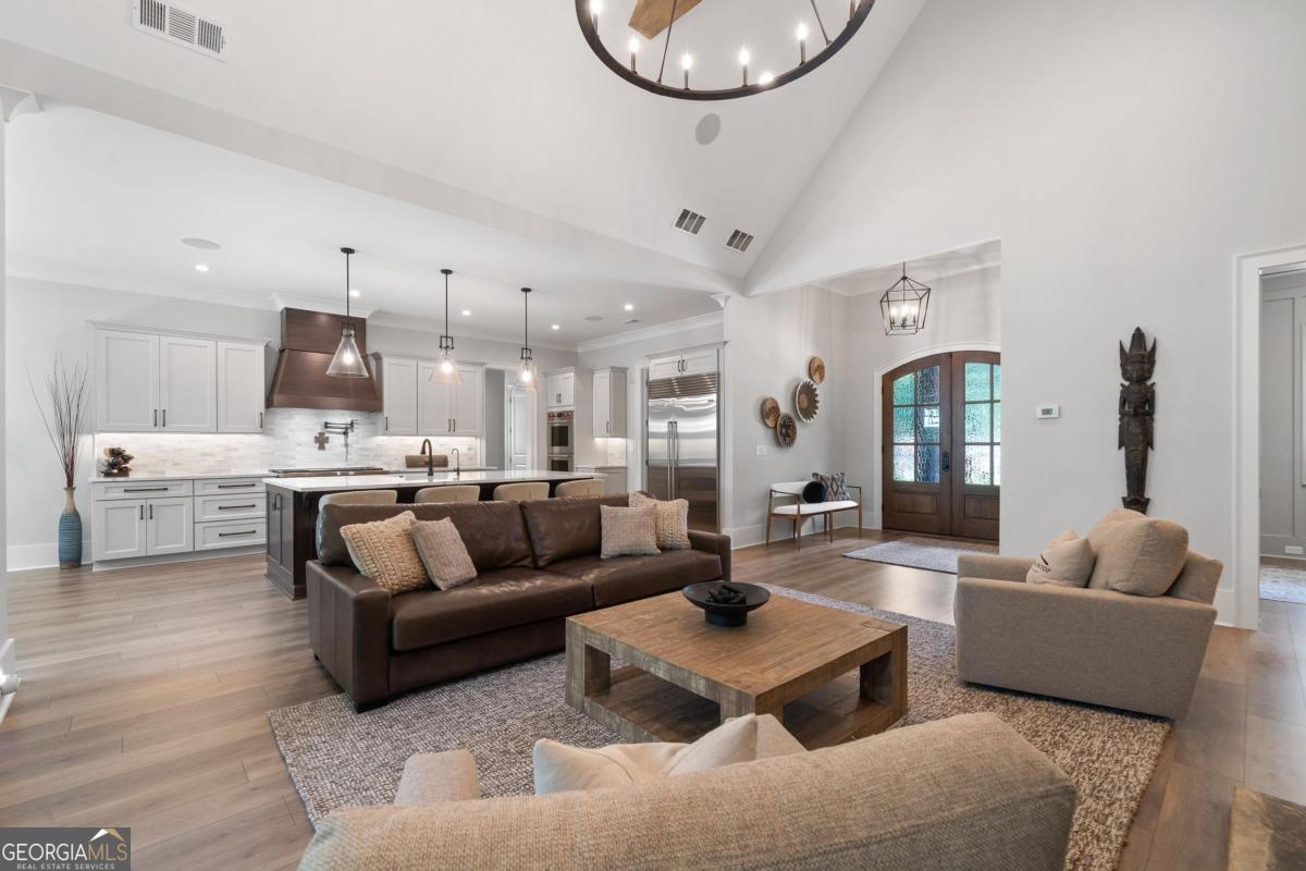 1030 Parrotts Cove