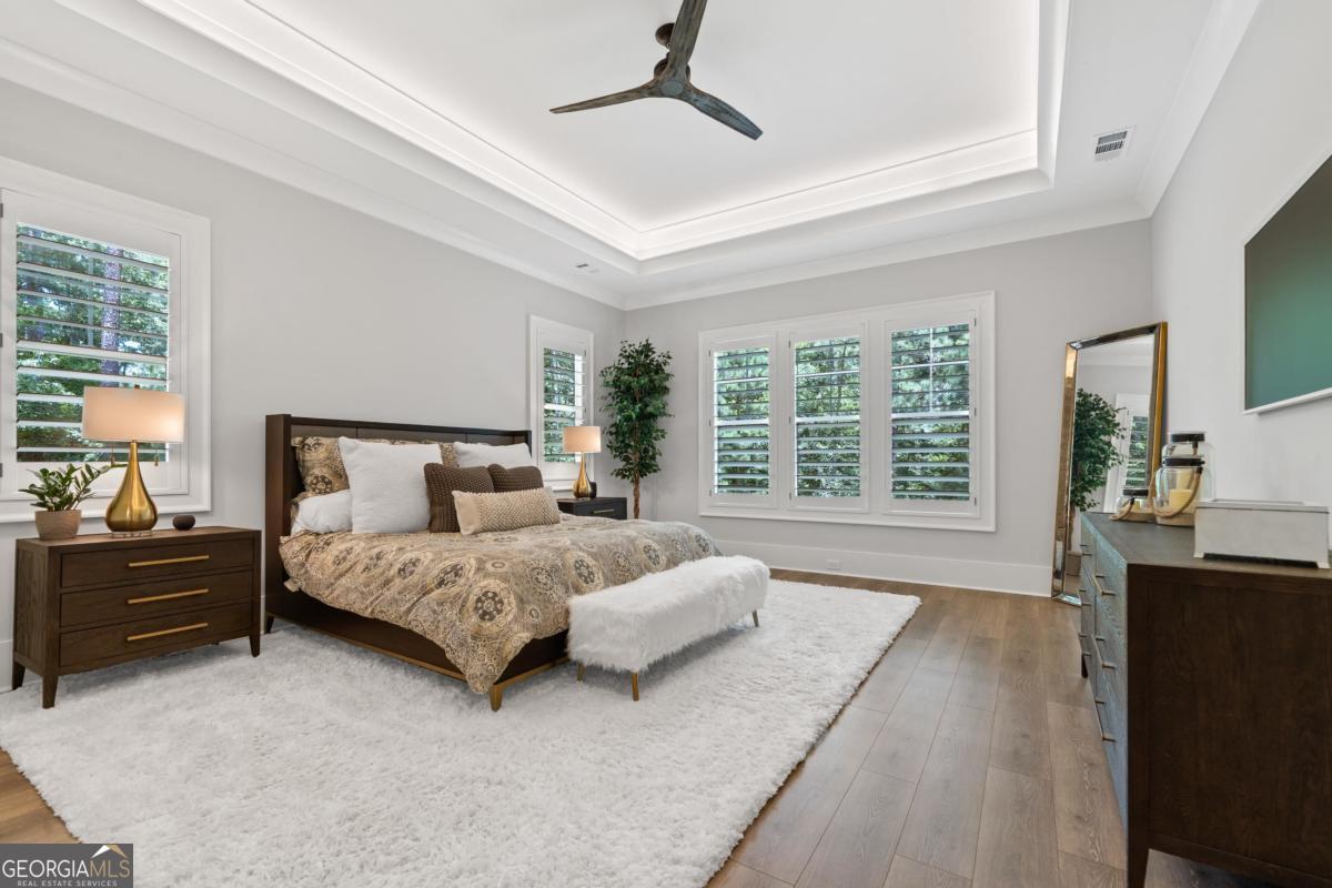 1030 Parrotts Cove