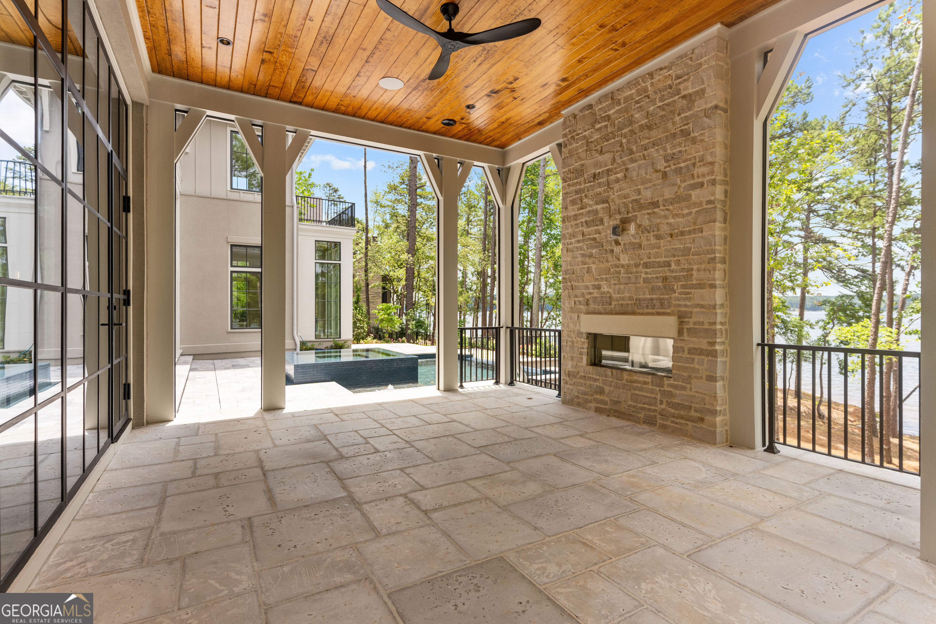 1221 BROADPOINT DRIVE