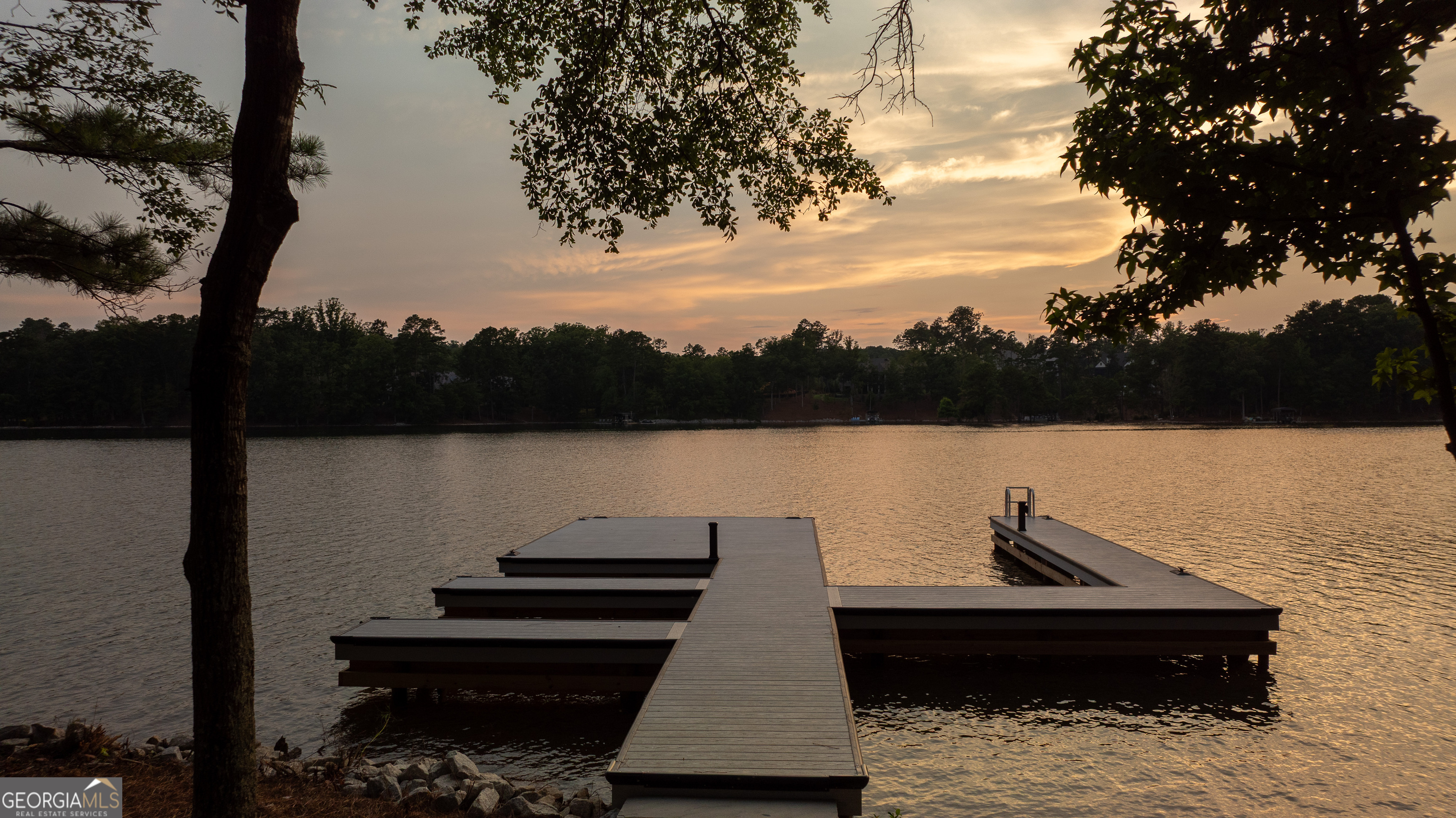 1221 BROADPOINT DRIVE