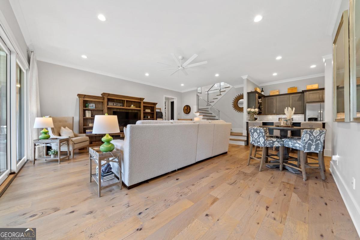 1071 Brookside