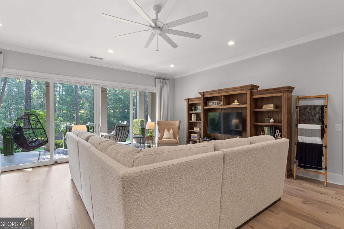 1071 Brookside