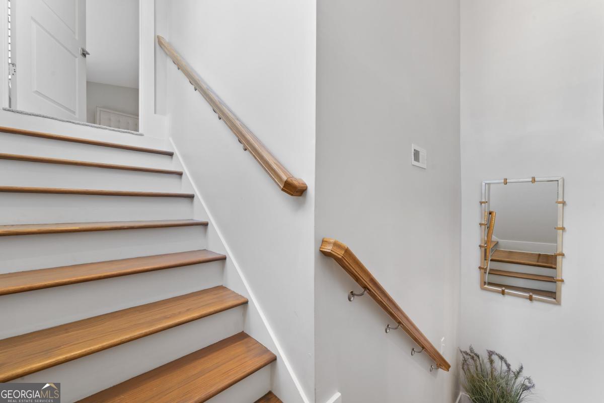 1071 Brookside