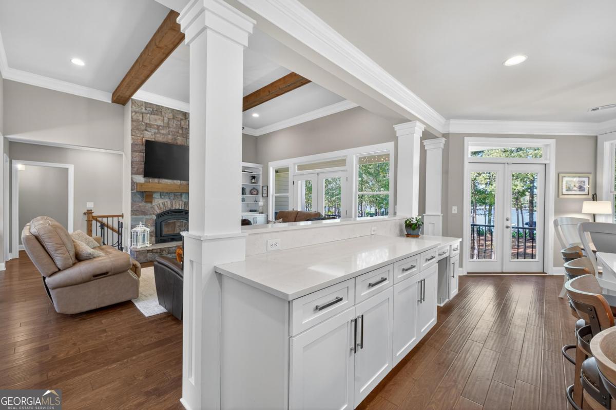1230 Sailview Drive