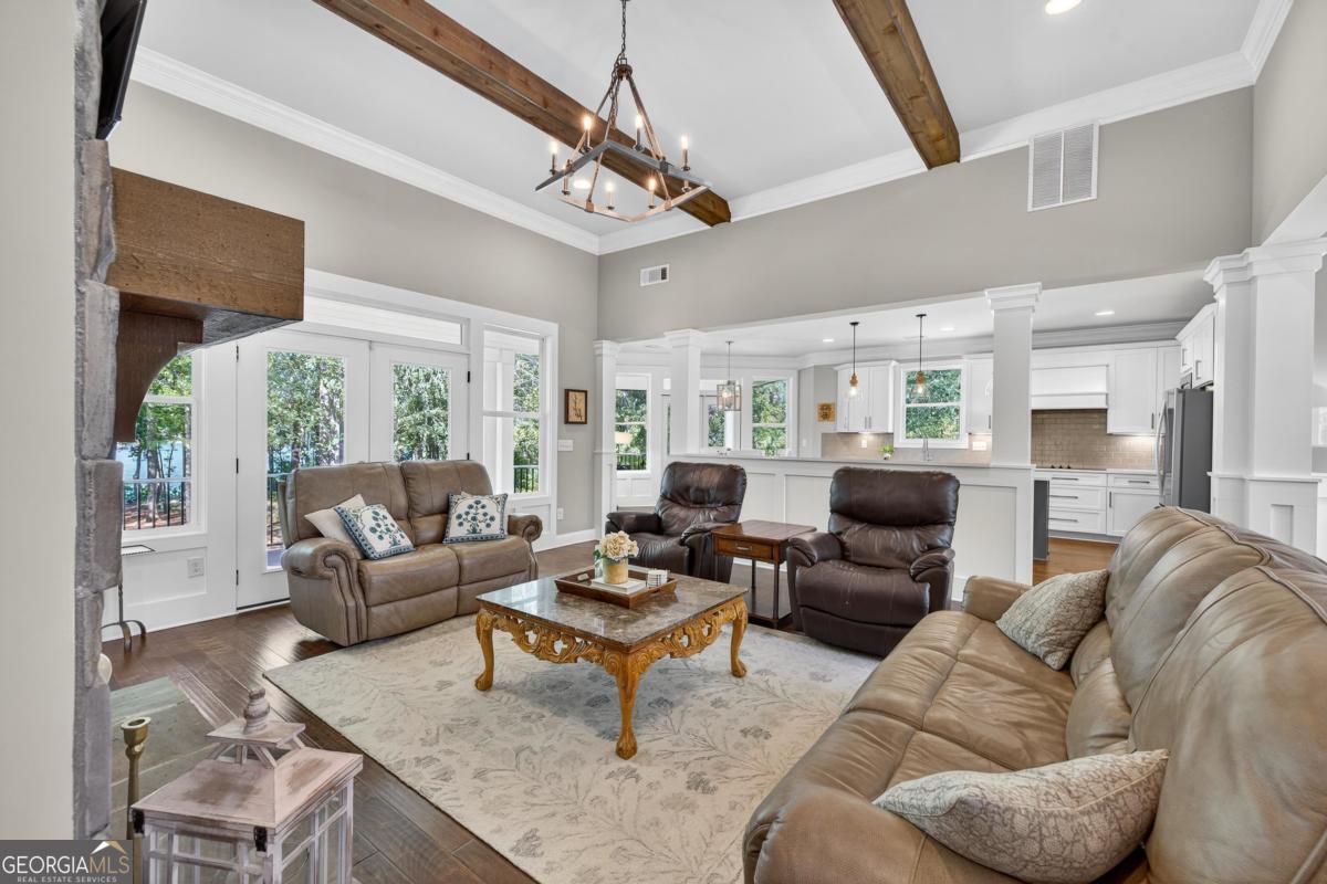 1230 Sailview Drive