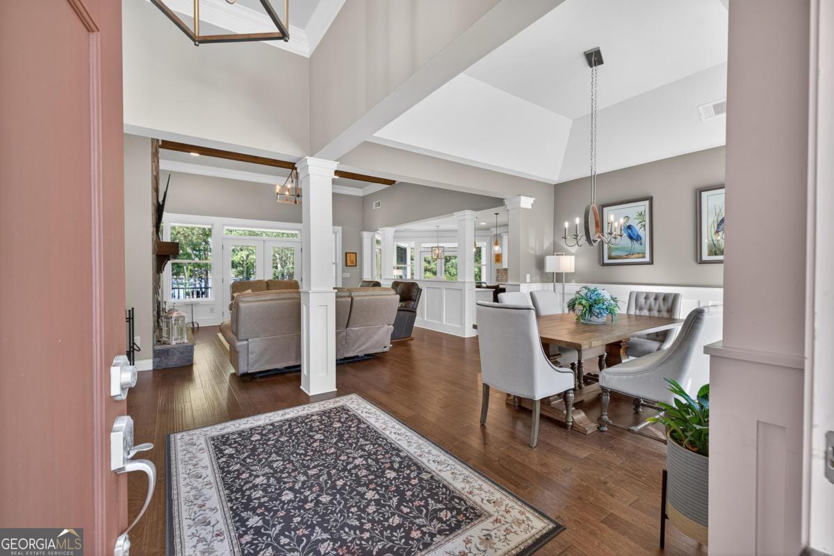 1230 Sailview Drive