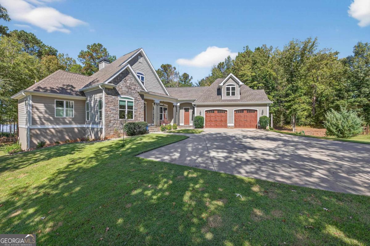 1230 Sailview Drive