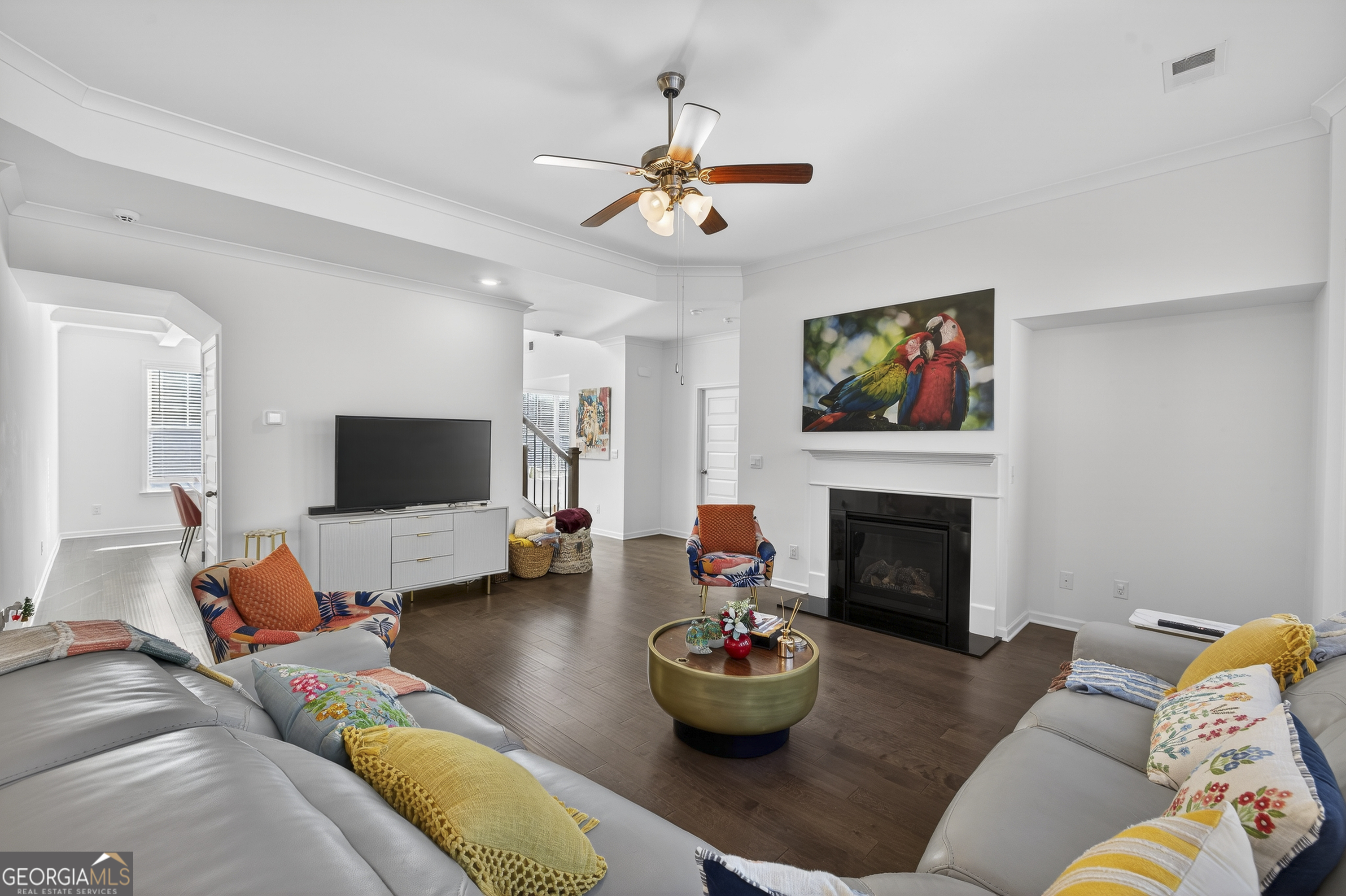 1400 Trident Maple Chase