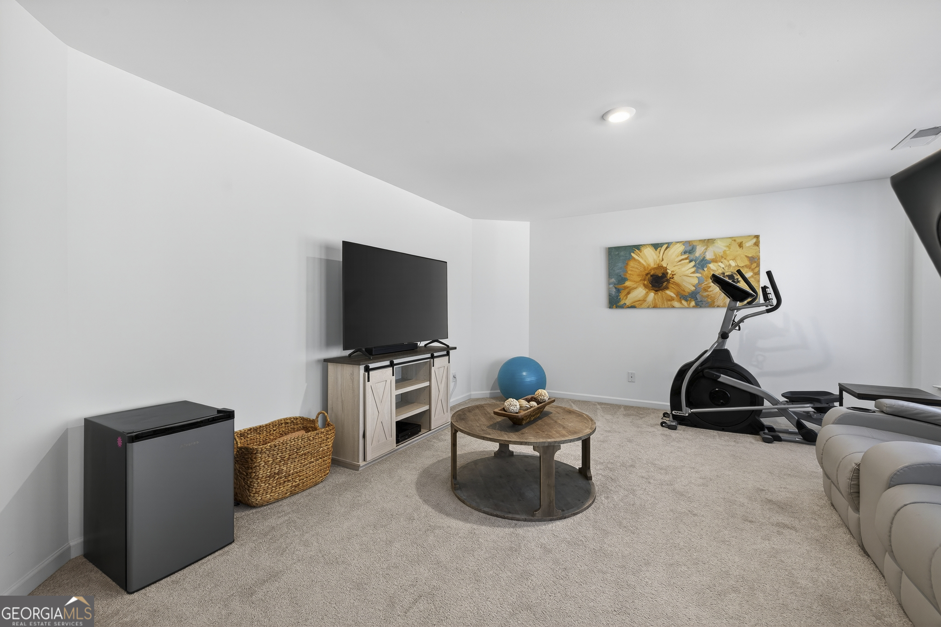 1400 Trident Maple Chase