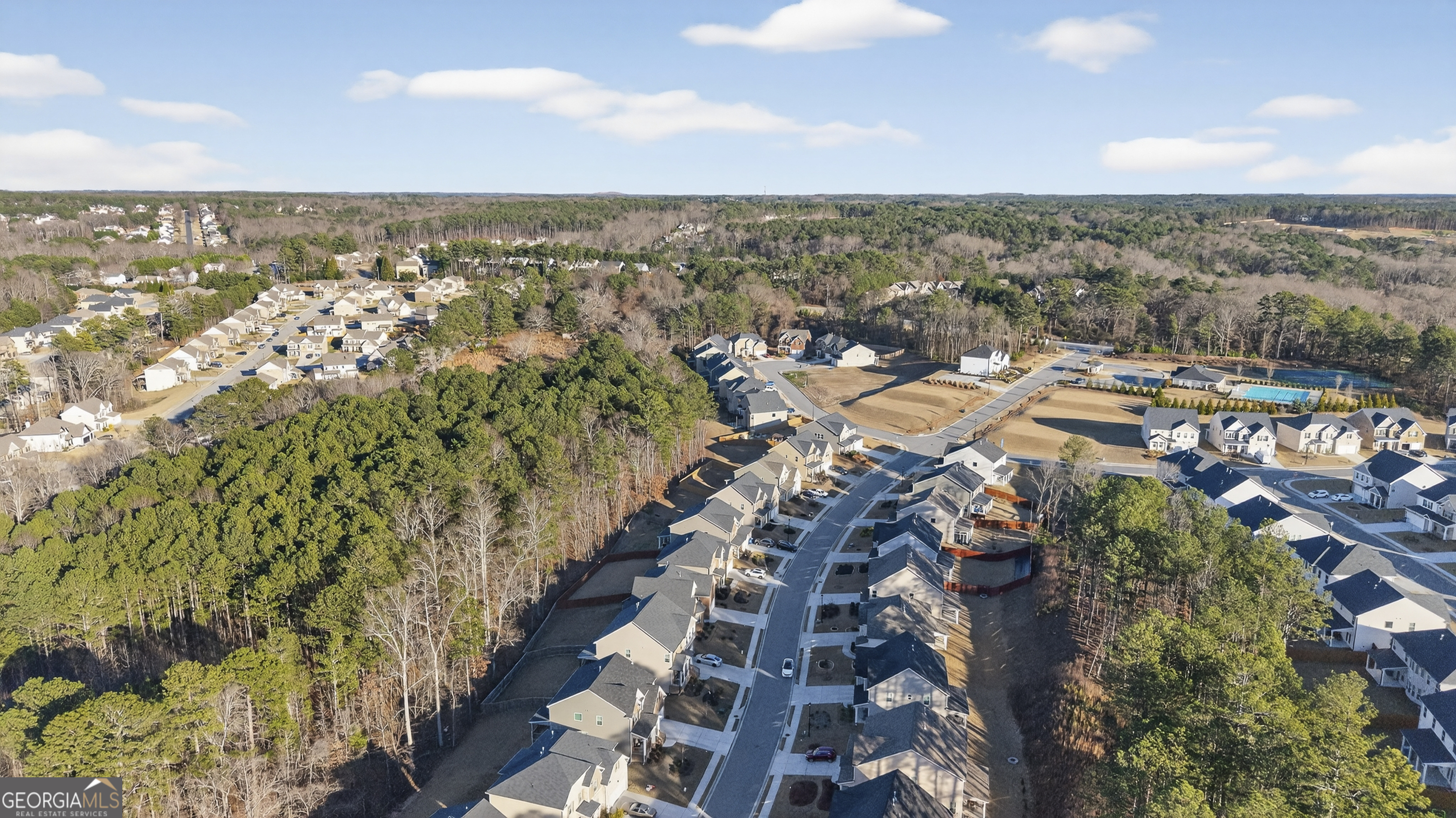 1400 Trident Maple Chase