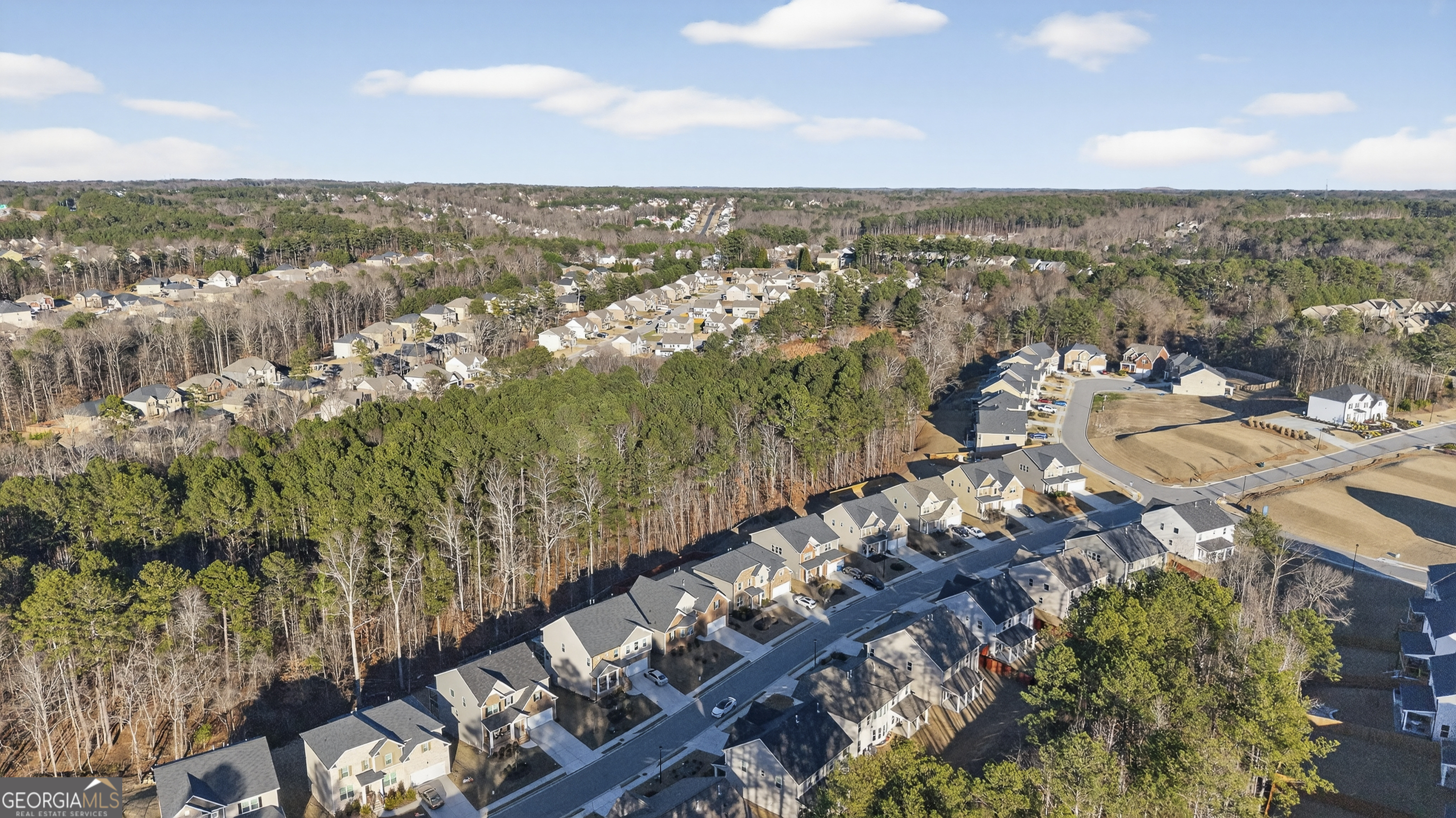 1400 Trident Maple Chase