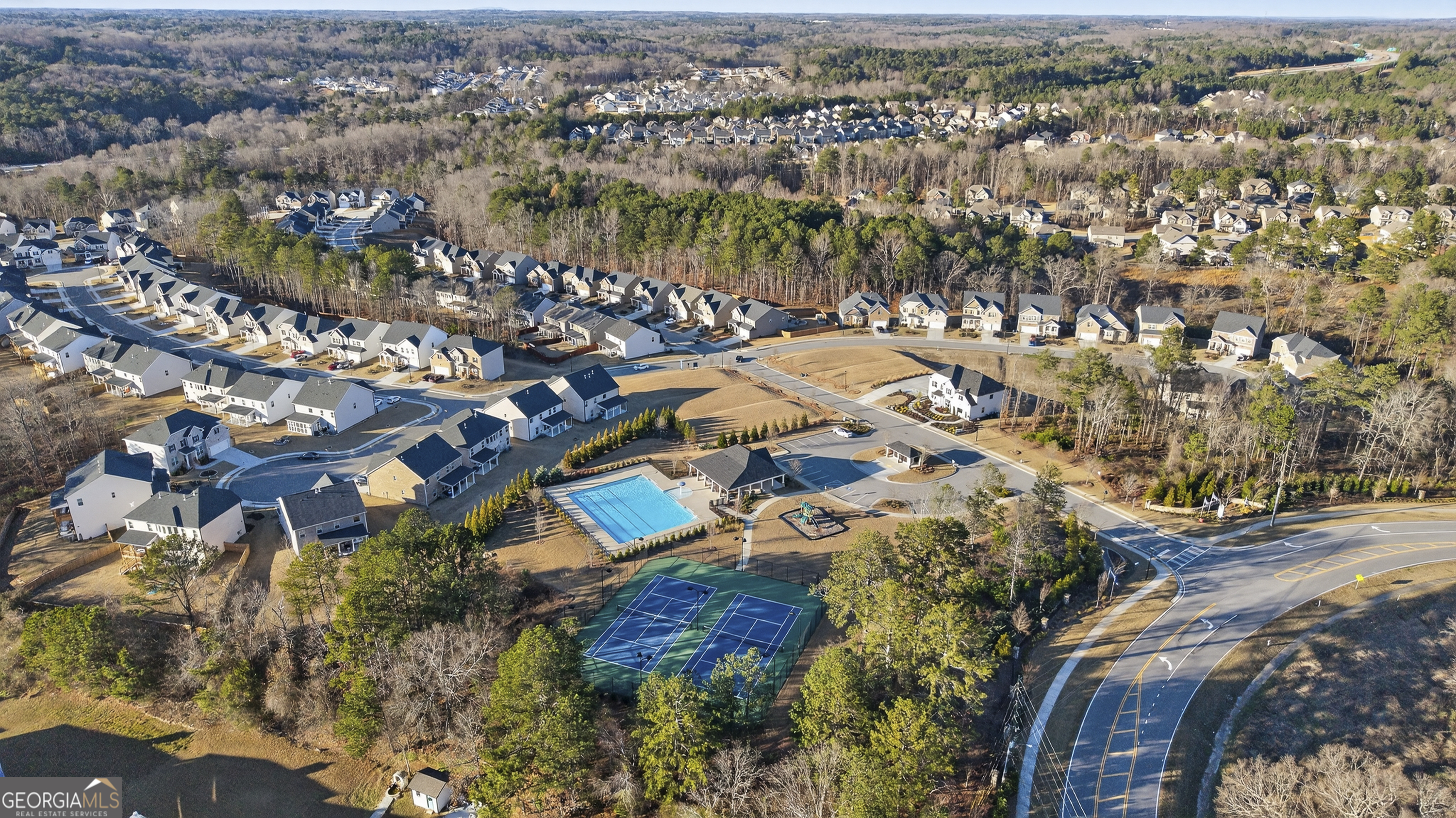 1400 Trident Maple Chase