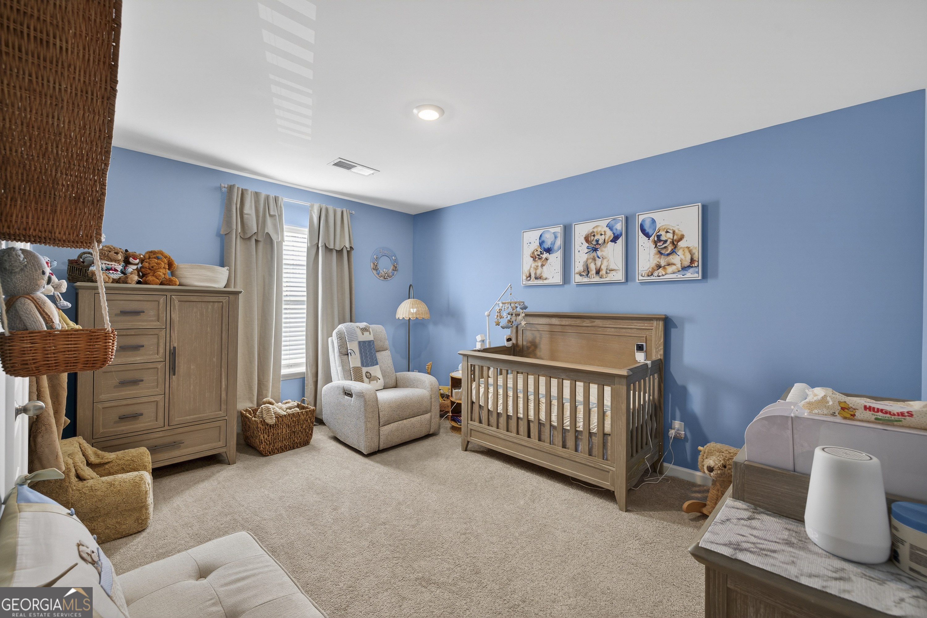 1400 Trident Maple Chase