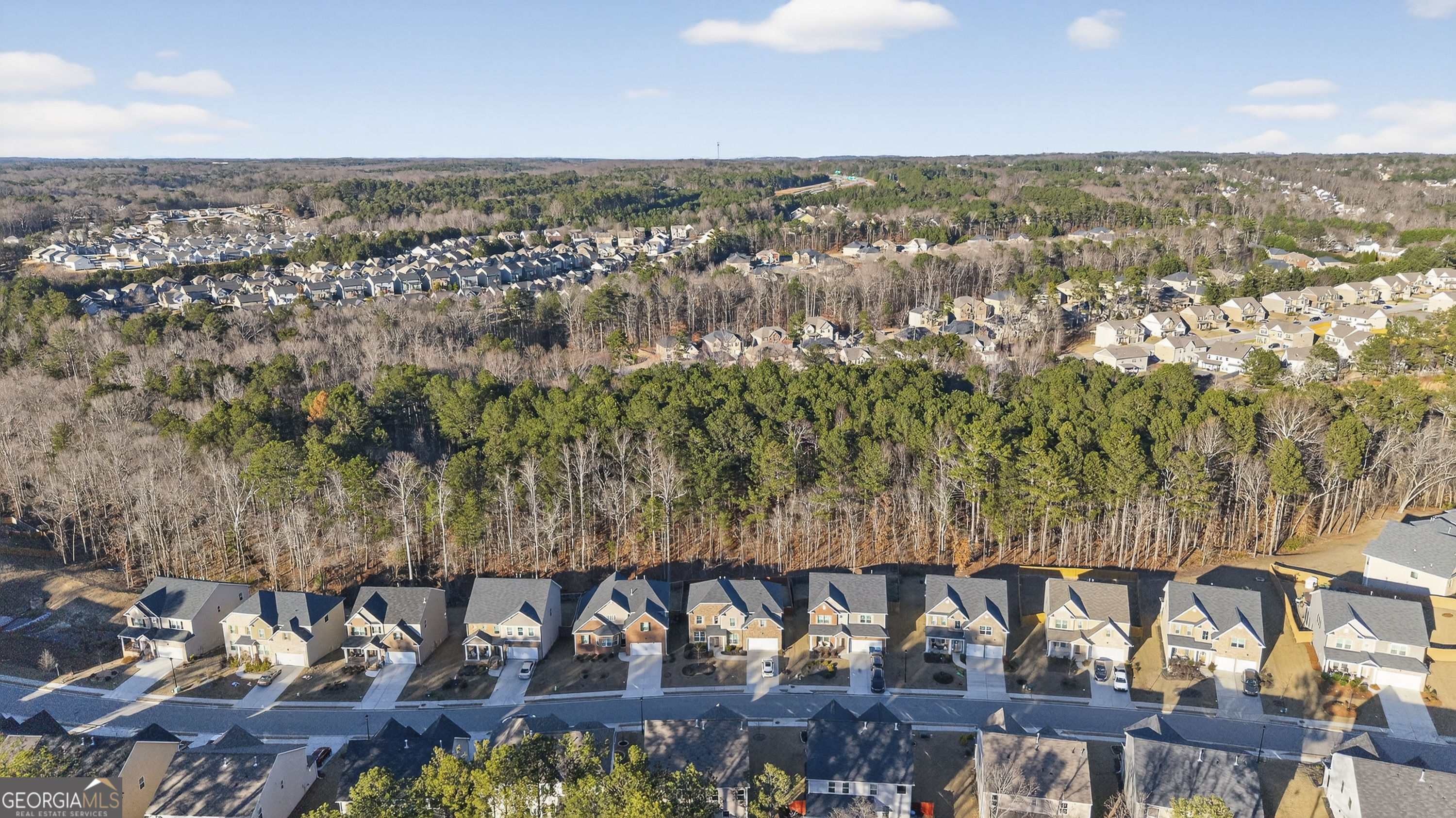 1400 Trident Maple Chase