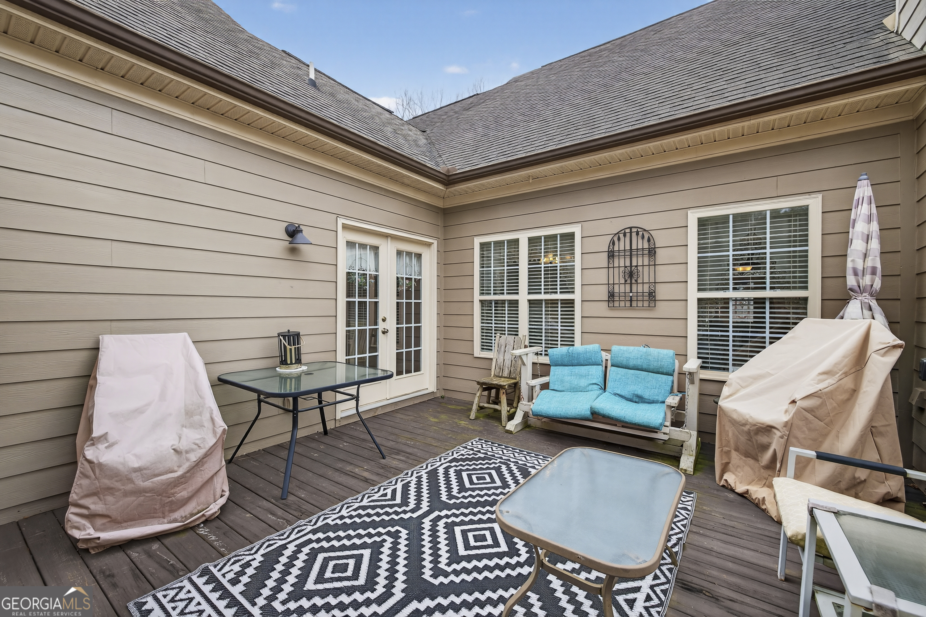 195 Surrey Chase Drive