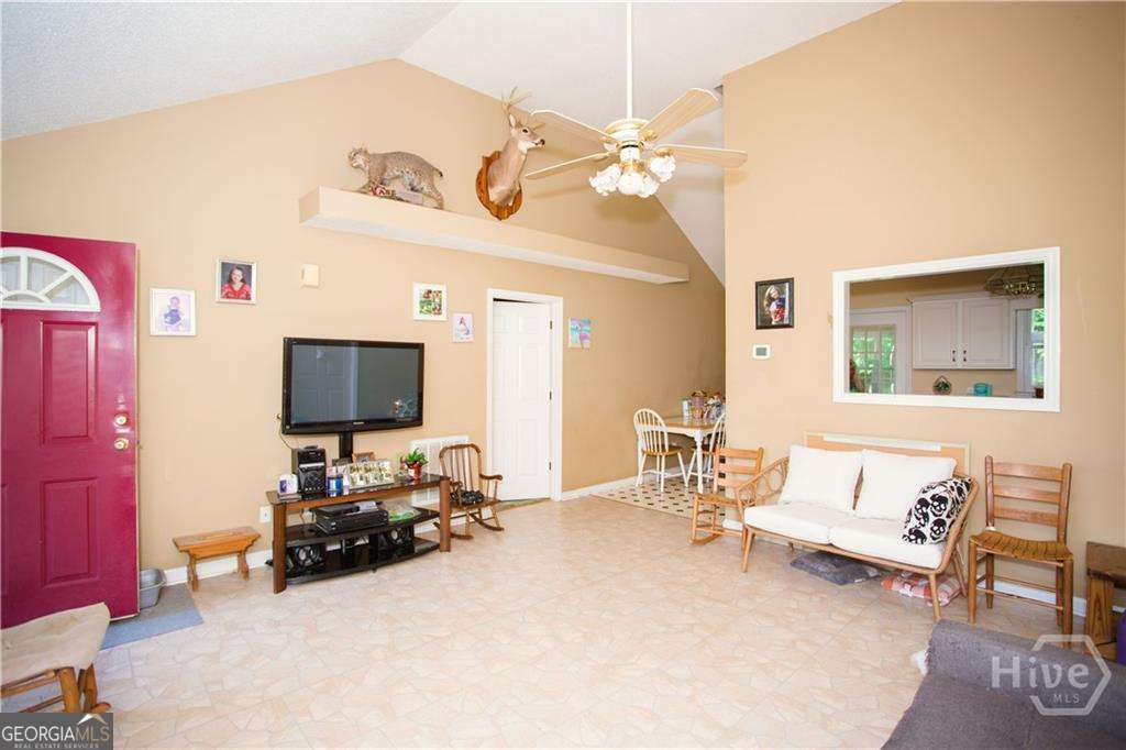 64 Post Oak Circle