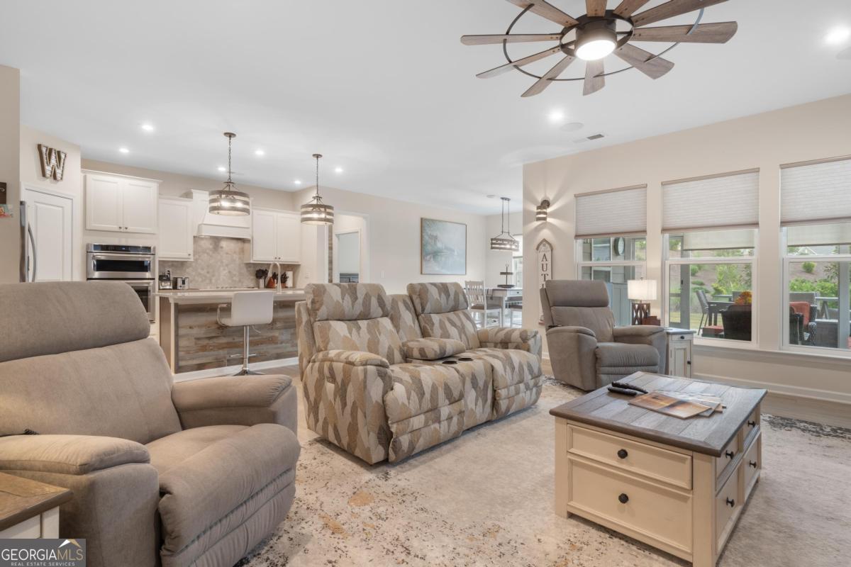 1081 Southwood Way