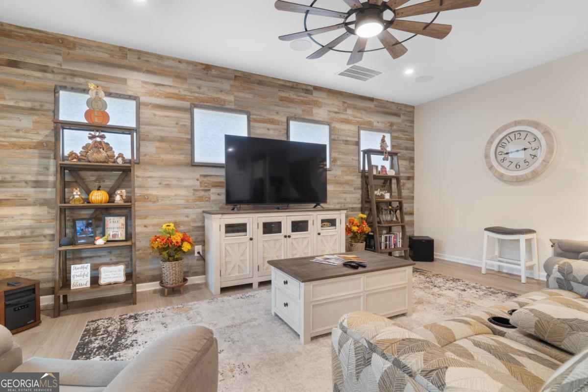 1081 Southwood Way
